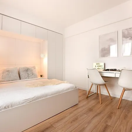 White Haven - Calea Victoriei Boekarest